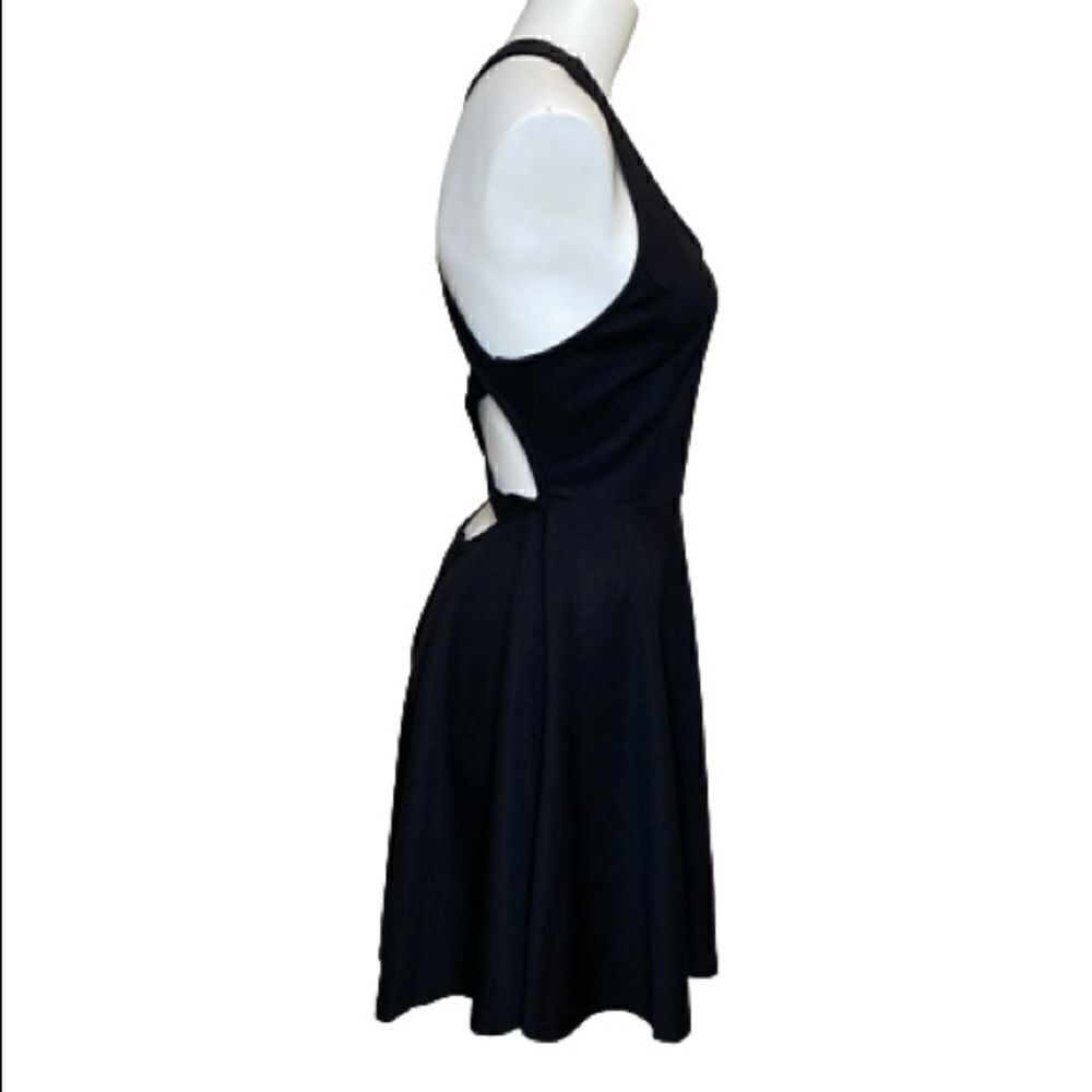 Shein black cross back sleeveless skater dress size M - Picture 5 of 13